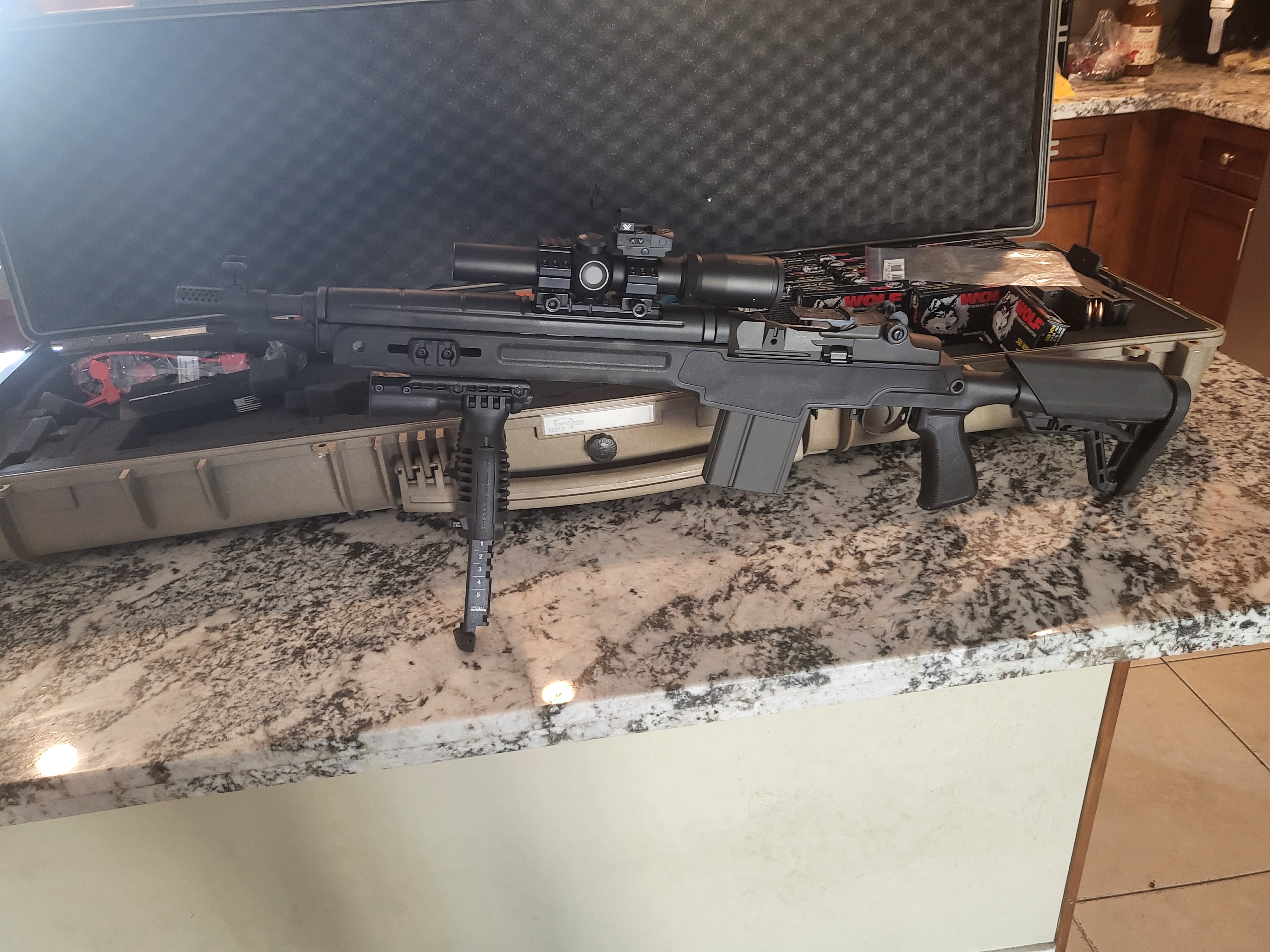 Image of M1A SOCOM 16 CQB (AA9611)
