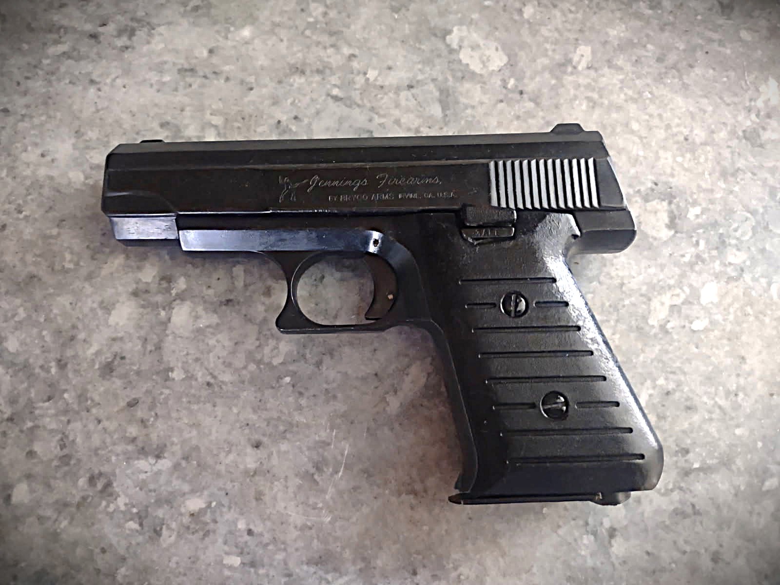 Image of BUDGET 9MM SEMI AUTO PISTOL