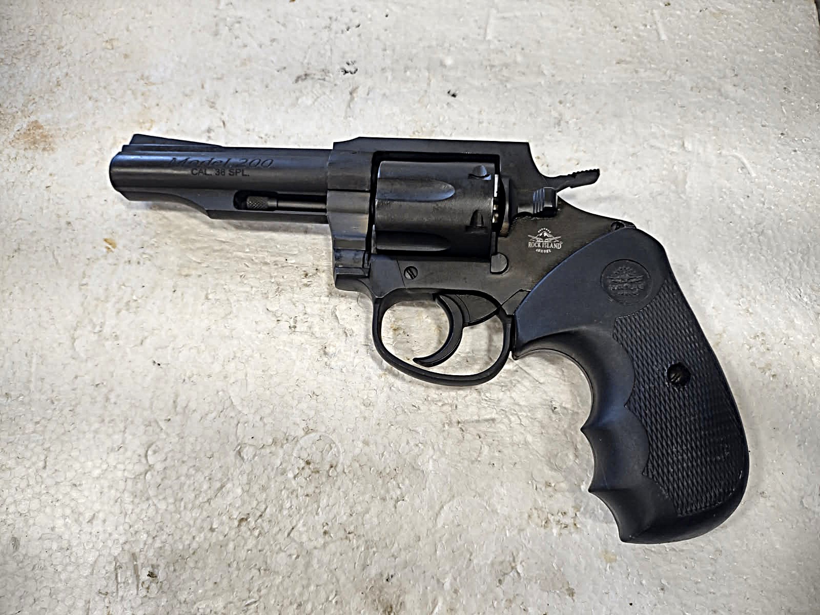 Image of 38 SPECIAL REVOLVER